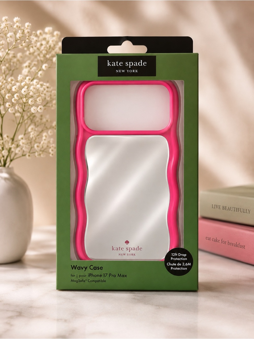 NIB Kate Spade x New York  Wavy Case for iPhone 17 Pro Max